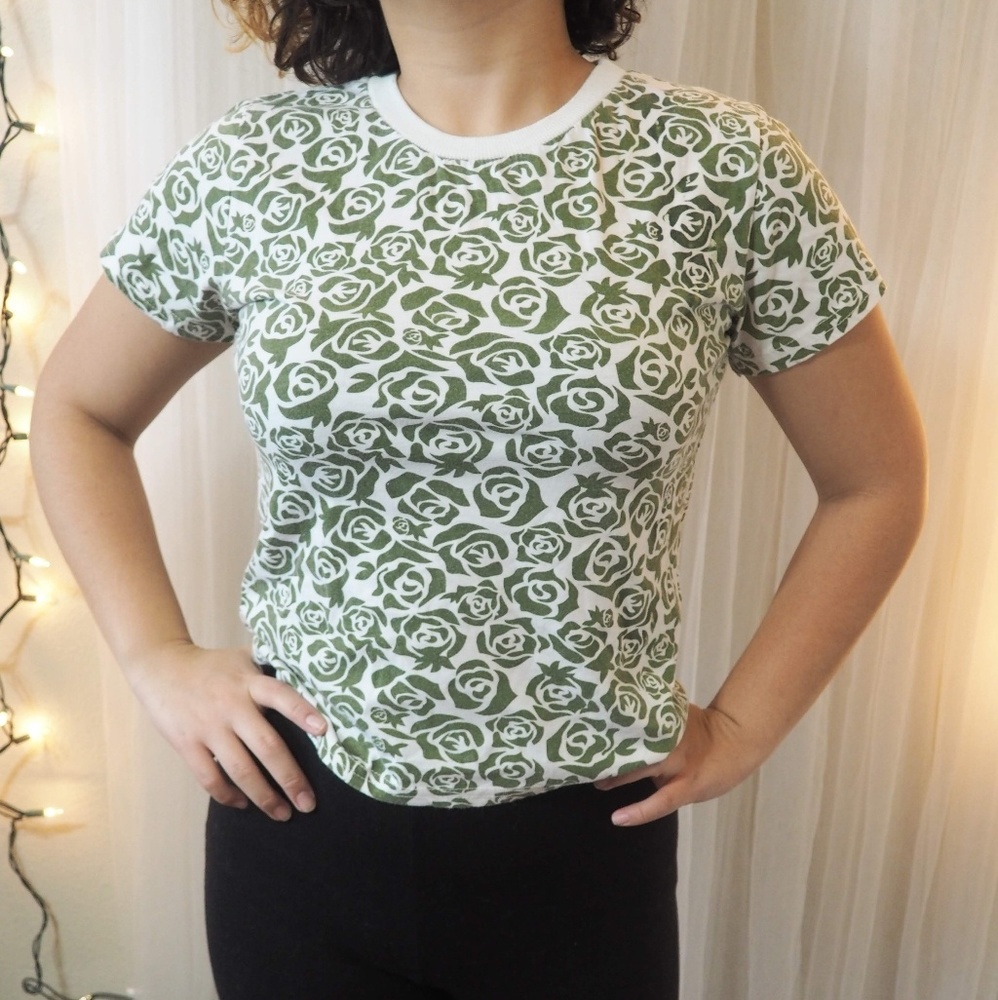 Green floral top